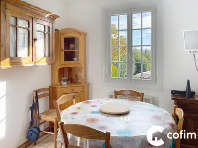 Maison - 150 m² - 7 pièces