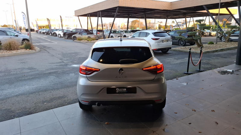 Renault Clio V Evolution SCe 65