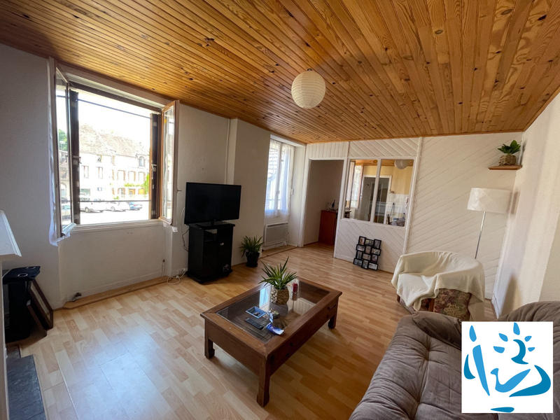 Maison - 130 m² - 2 pièces