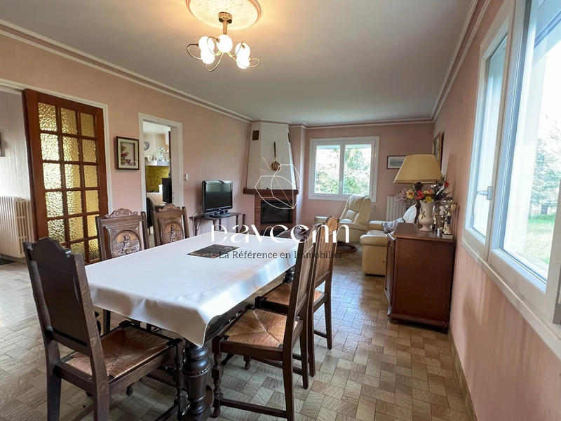 Maison - 111 m² - 5 pièces