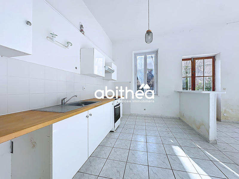 Maison - 174 m² - 7 pièces