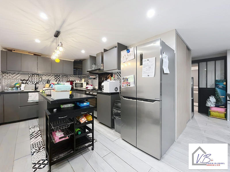 Maison - 82 m² - 5 pièces