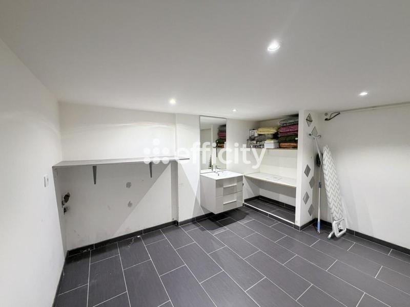 Maison - 135 m² - 6 pièces