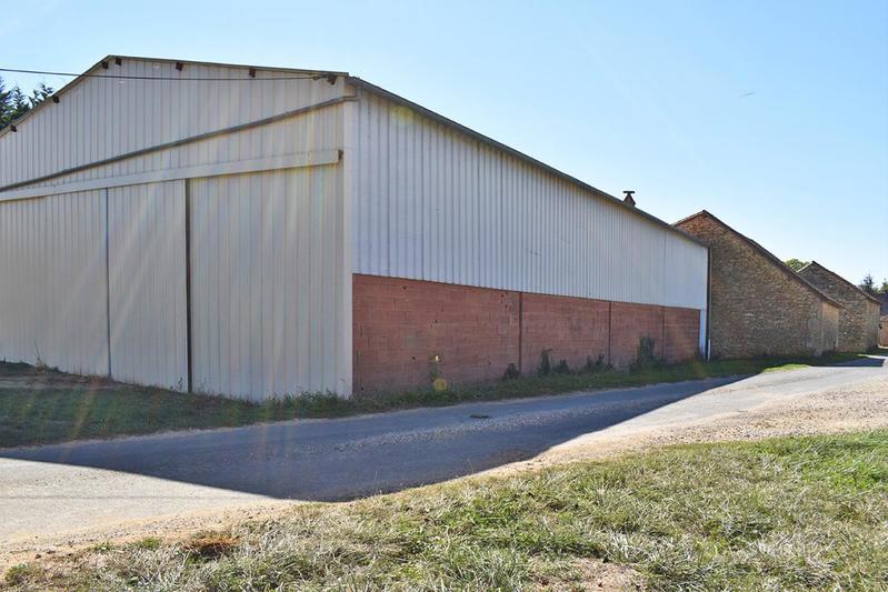 Maison - 330 m² - 13 pièces