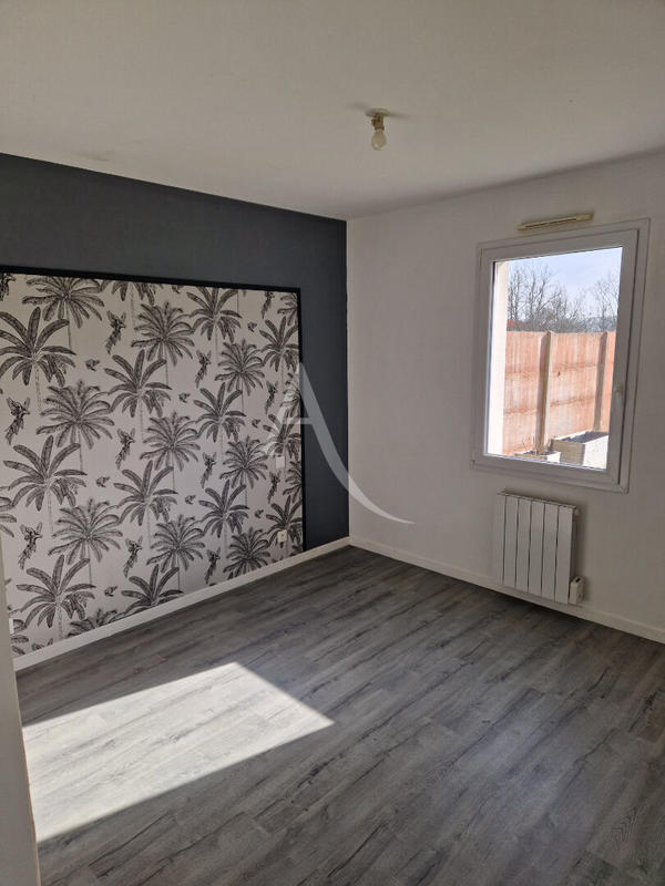 Maison - 80 m² - 3 pièces