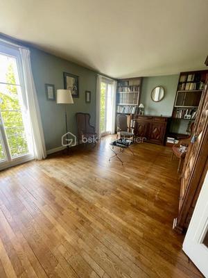 Appartement - 113 m² - 6 pièces