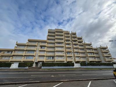 Studio - 32 m² - 2 pièces