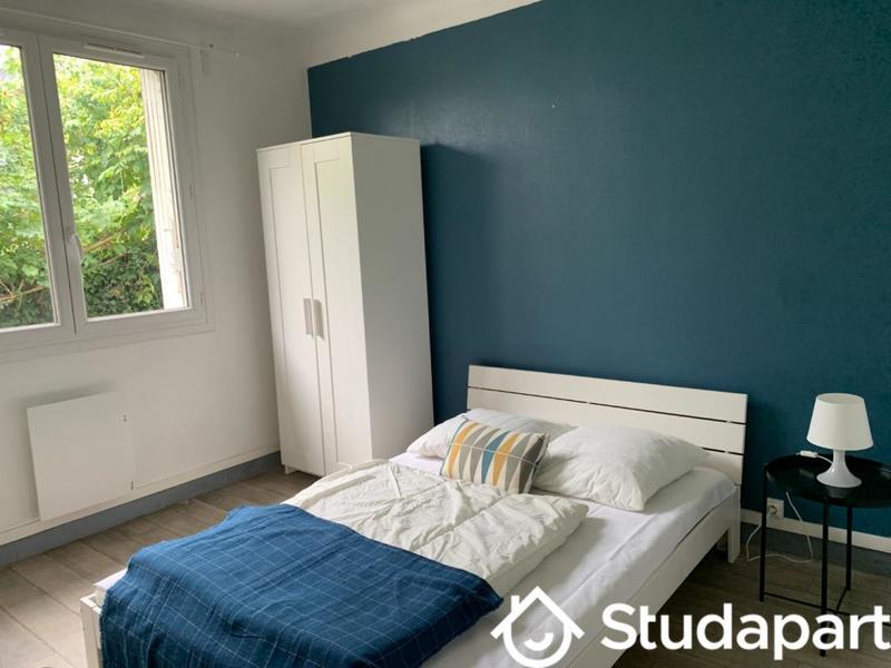 Chambre - 10 m² - 1 pièce