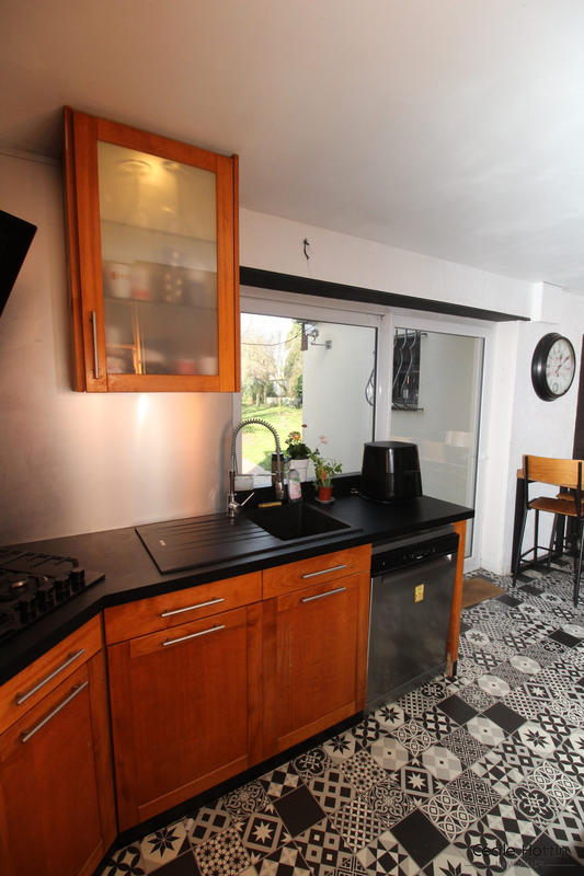 Maison ancienne - 221 m² - 9 pièces