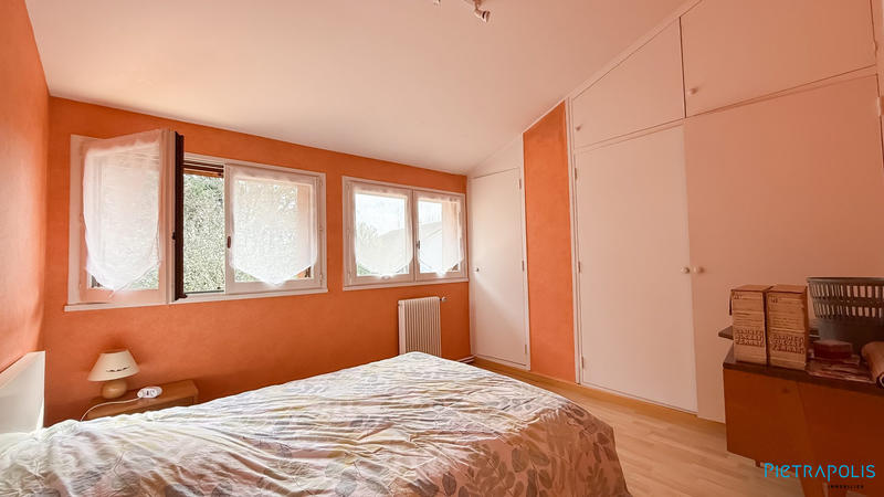 Villa - 181 m² - 7 pièces