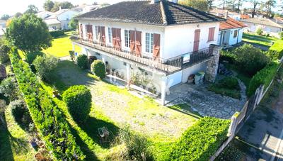 Maison - 142 m² - 5 pièces