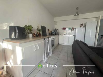 Appartement - 84 m² - 4 pièces