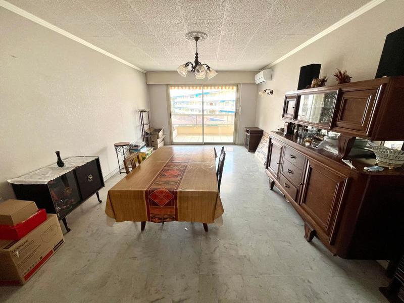 Appartement - 75 m² - 3 pièces