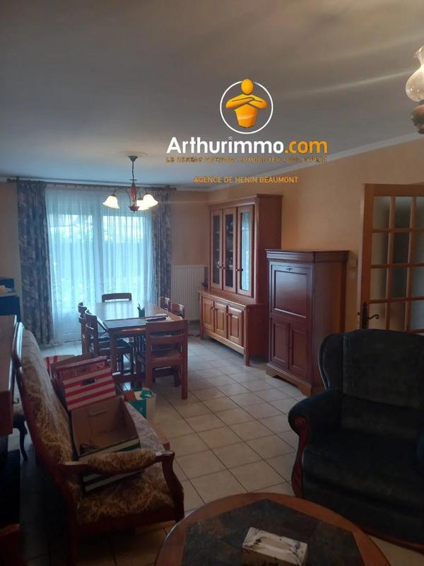 Maison - 100 m² - 6 pièces