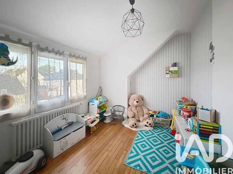 Maison - 88 m² - 4 pièces