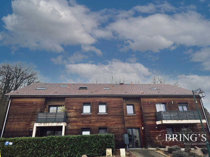 Appartement - 120 m² - 5 pièces