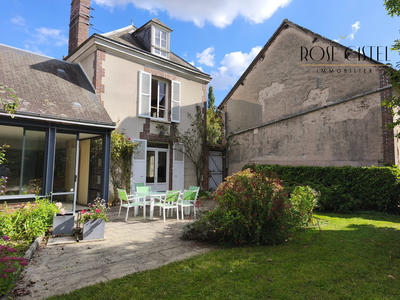 Maison ancienne - 246 m² - 8 pièces