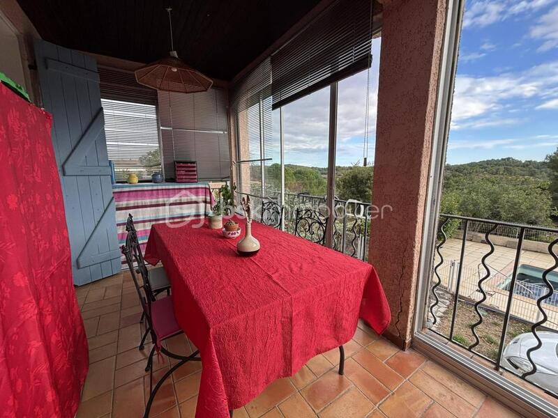 Villa - 160 m² - 5 pièces