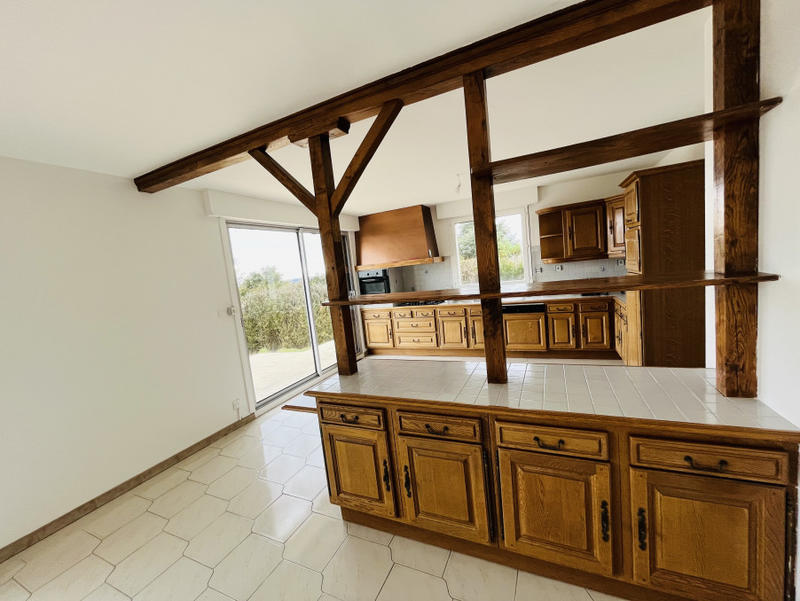 Maison - 200 m² - 10 pièces