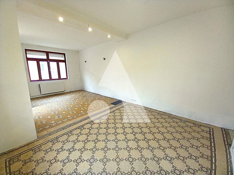 Maison - 75 m² - 5 pièces