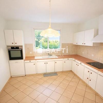 Maison - 145 m² - 6 pièces