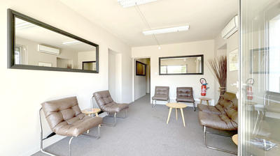 Bureau - 12 m² - 2 pièces