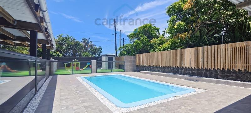 Maison - 177 m² - 7 pièces