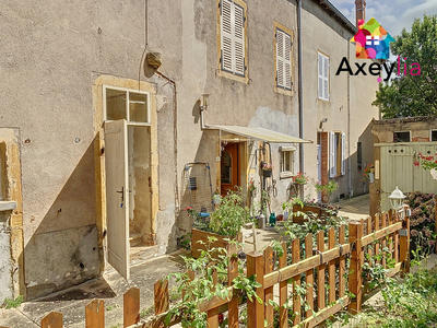 Maison - 157 m² - 8 pièces