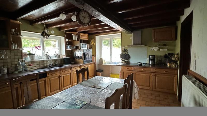 Maison - 180 m² - 8 pièces