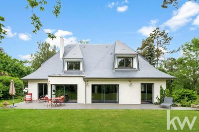 Maison d'architecte - 307 m² - 10 pièces