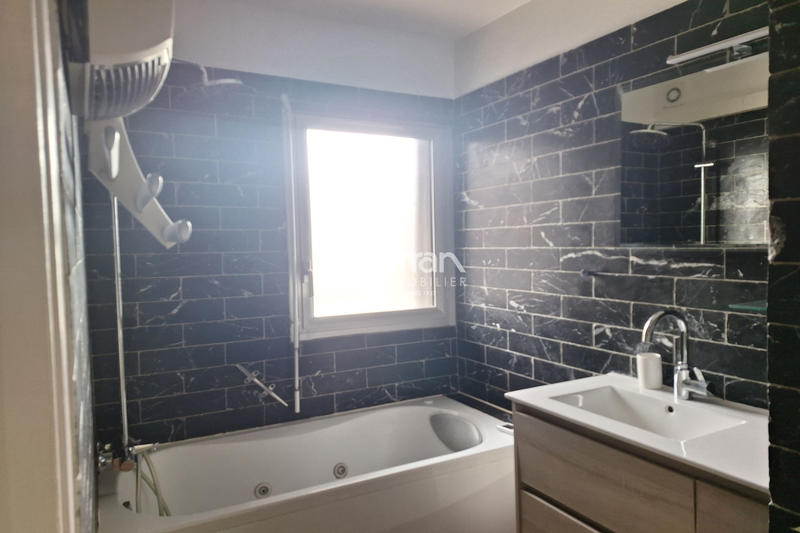 Appartement - 55 m² - 3 pièces