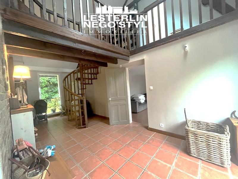 Maison - 176 m² - 5 pièces