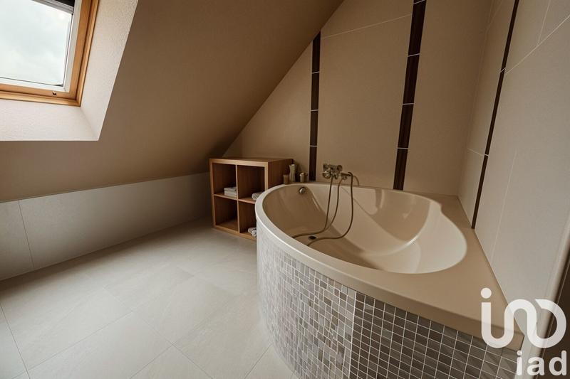 Maison de ville - 115 m² - 6 pièces