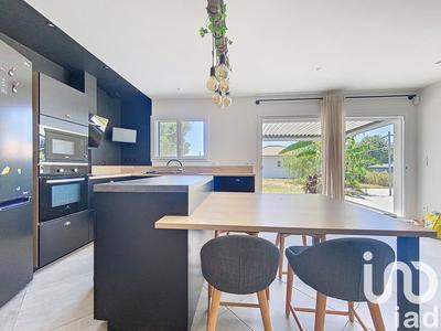 Maison - 140 m² - 5 pièces