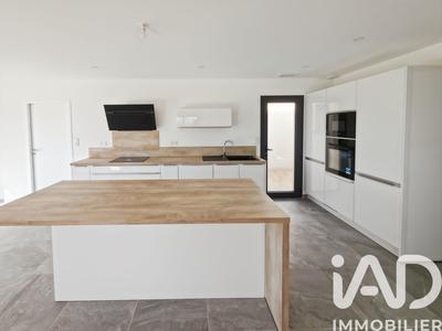 Maison - 112 m² - 5 pièces