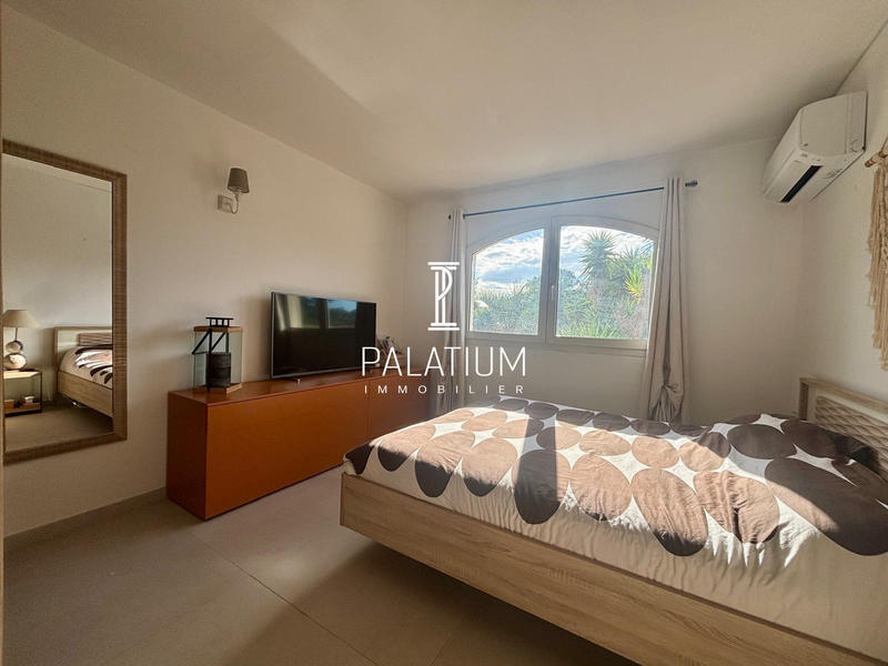 Villa - 160 m² - 6 pièces