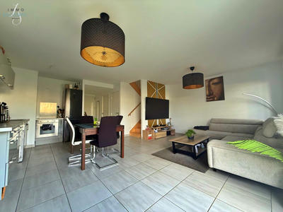 Maison - 85 m² - 4 pièces