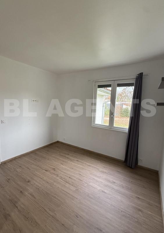 Maison - 99 m² - 4 pièces