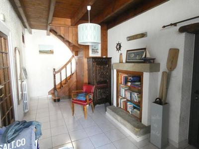 Maison - 170 m² - 8 pièces