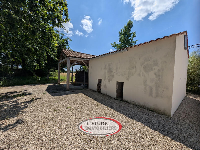 Maison - 230 m² - 6 pièces