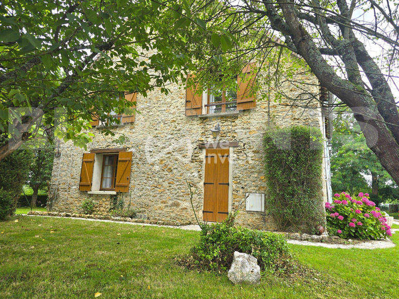Maison - 135 m² - 6 pièces
