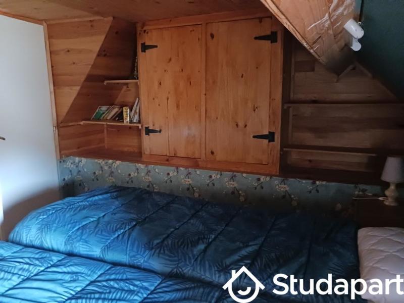 Chambre - 10 m² - 1 pièce