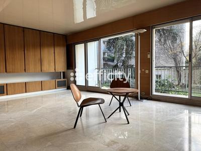 Appartement - 108 m² - 5 pièces