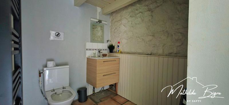 Maison - 234 m² - 11 pièces