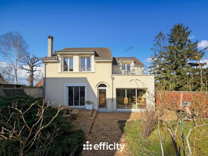 Pavillon - 140 m² - 6 pièces