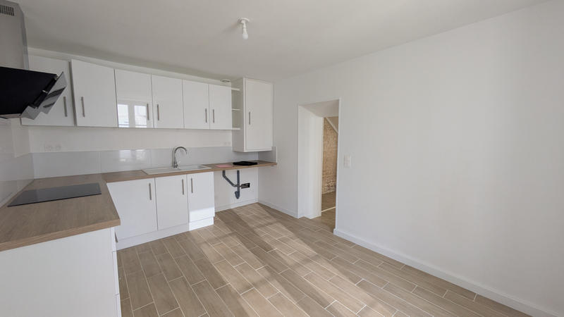 Maison - 64 m² - 3 pièces