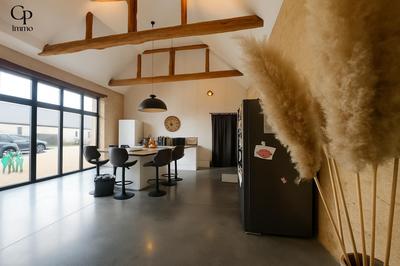 Maison ancienne - 211 m² - 6 pièces