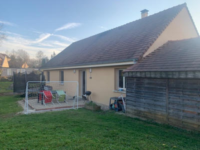 Maison - 100 m² - 6 pièces