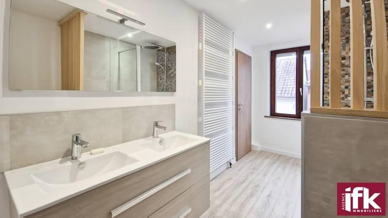 Appartement - 127 m² - 5 pièces