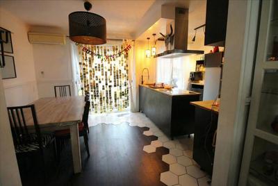 Maison - 82 m² - 3 pièces